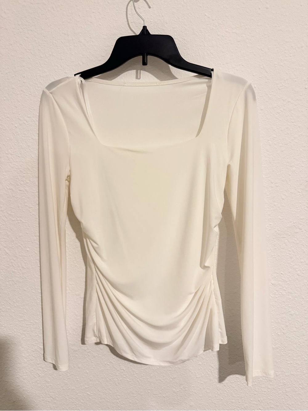 Women's Long-Sleeve Square Neck Top in Cream